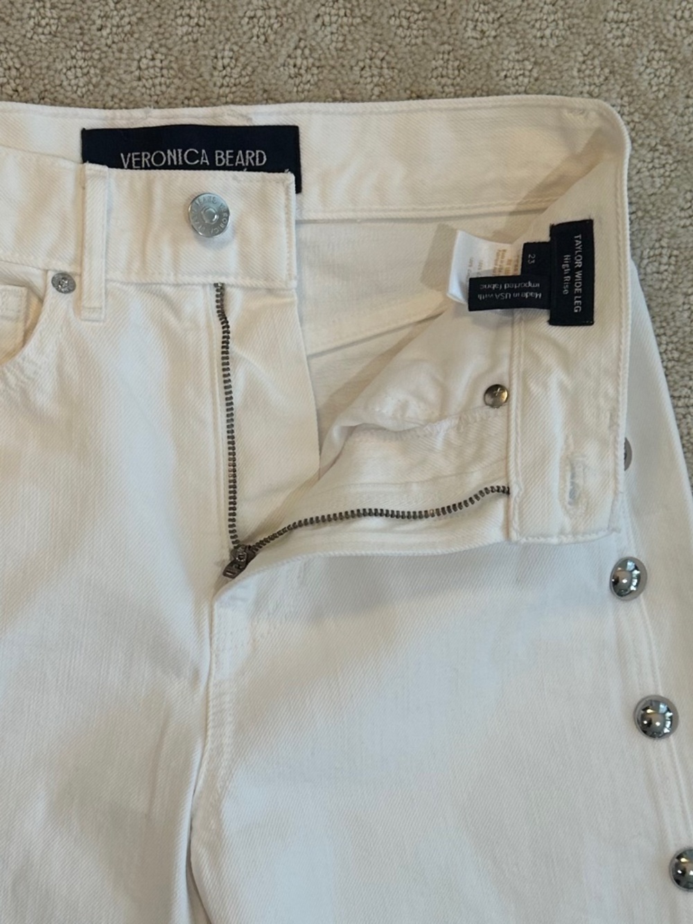 Veronica Beard Taylor High-Rise Wide Leg Studded Statement Jeans White 23 Casual - Picture 4 of 14